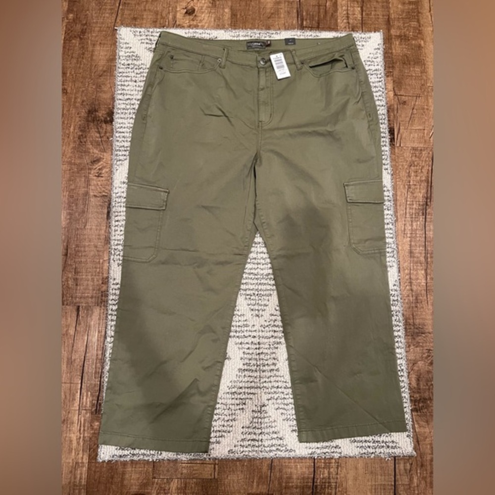 Torrid Straight Cargo High Rise with Pockets Olive Pants